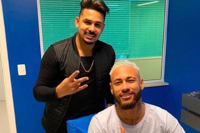 Don Marlus com jogador Copa América 2021 · Superesportes