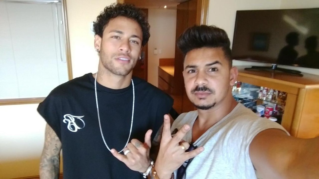 Don Marlus — Corte em hotel · @donmarlusbarbearia