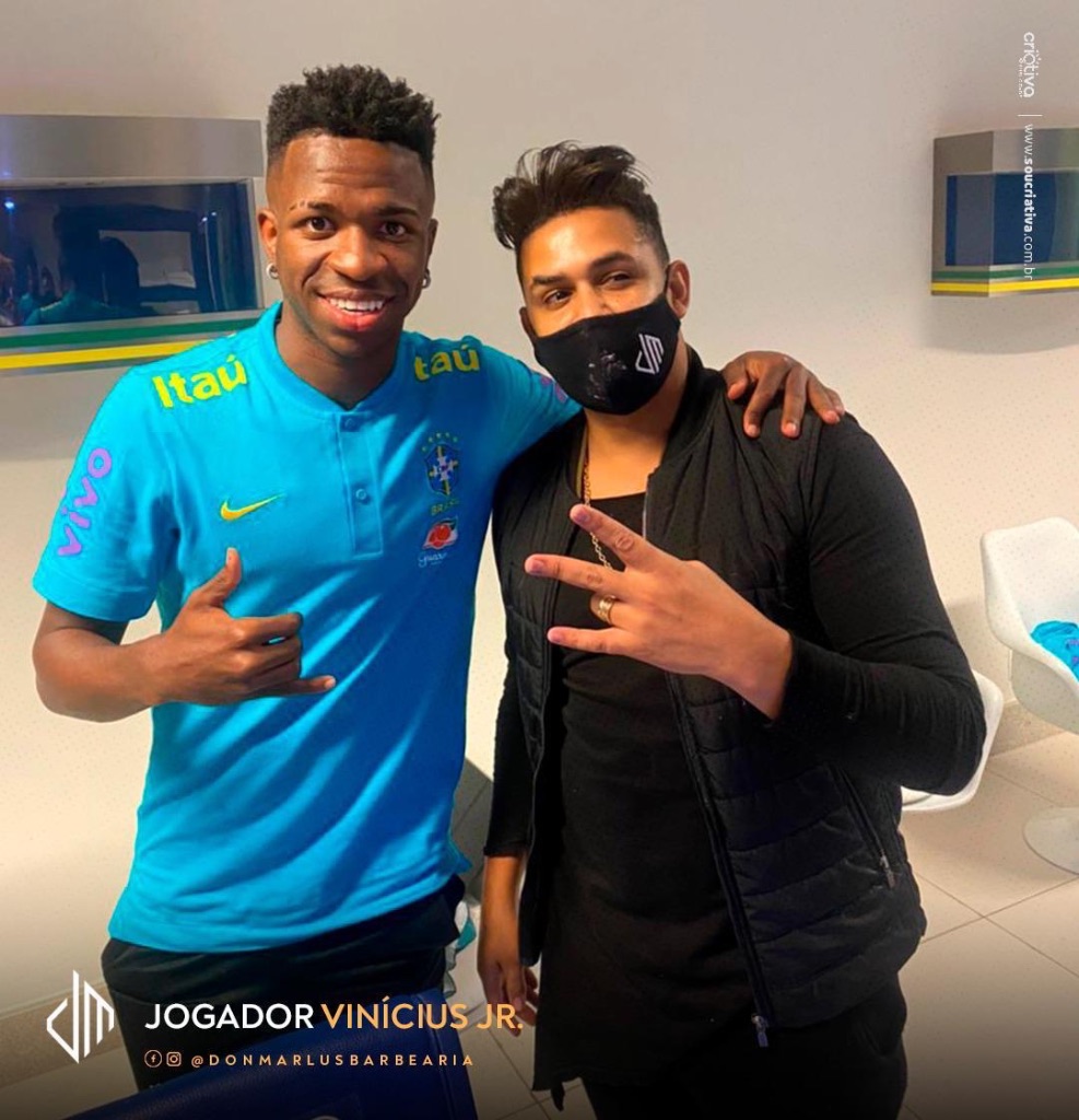 Don Marlus com jogador da Seleção Brasileira — @donmarlusbarbearia